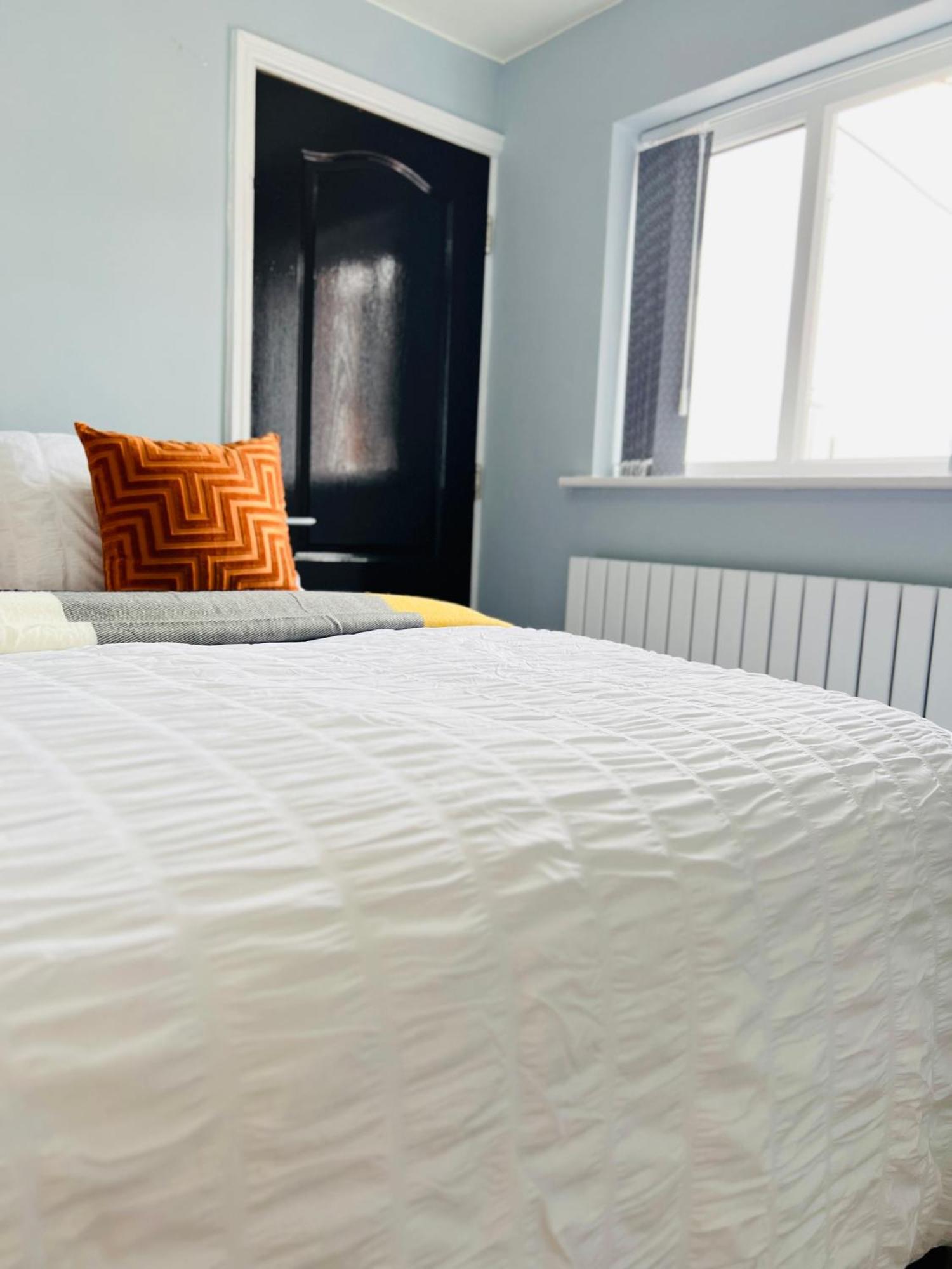 Deluxe 2 Bedroom Apartment Шефилд Экстерьер фото